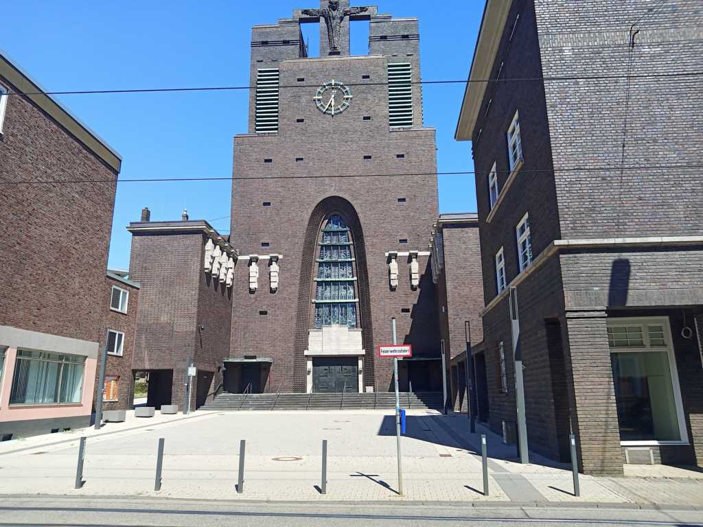 Heilig-Kreuz-Kirche